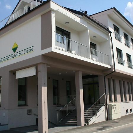 Hotel Oskar Hrib-Loski Potok Экстерьер фото
