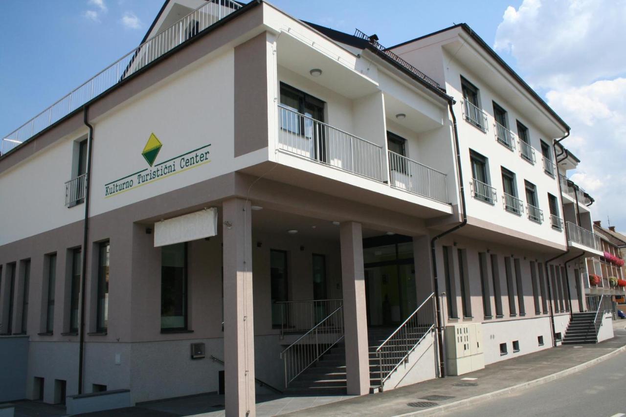 Hotel Oskar Hrib-Loski Potok Экстерьер фото